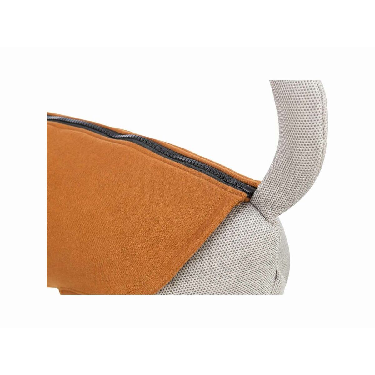 V6H3533BF1C2D4D72BC6758B76566A946FCR7457036P9