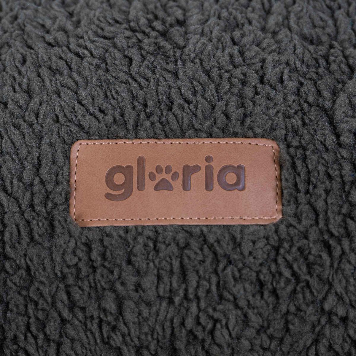 V2H14370915A82F69B31F994BFB3E18D3DCR7565741P4